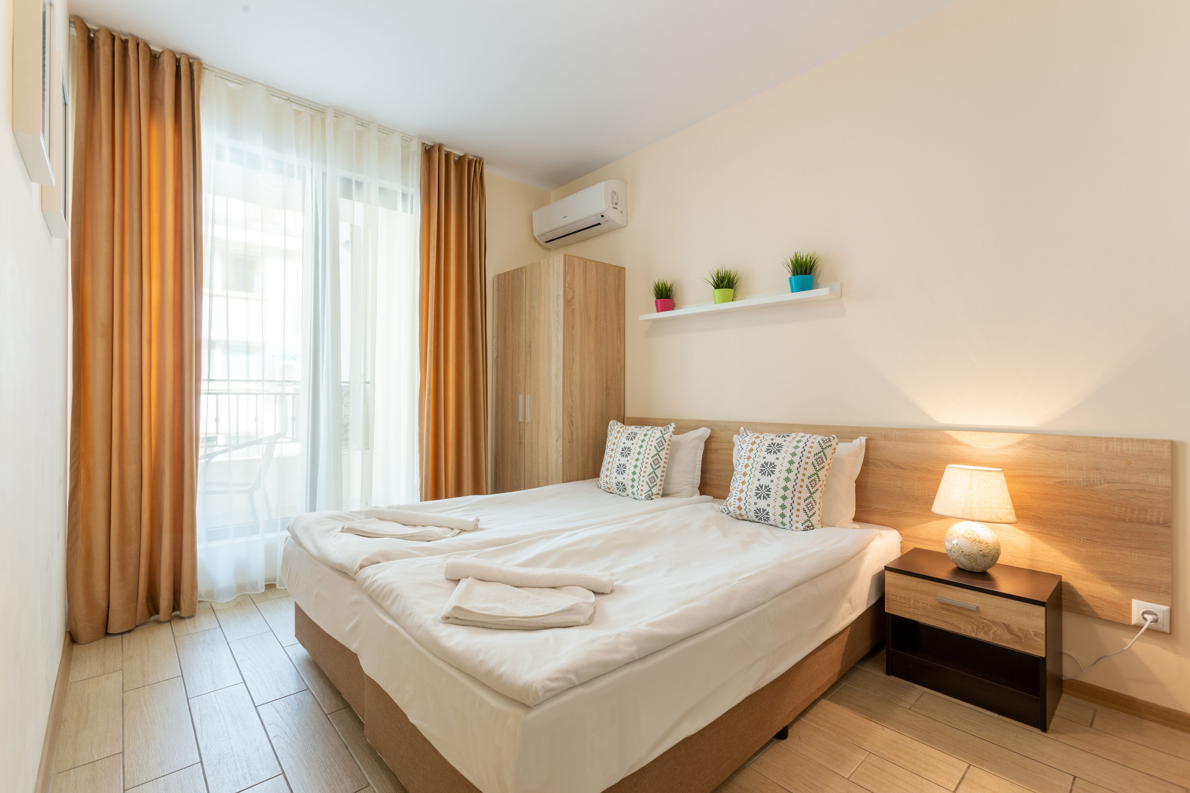 Двомісний номер (2 односпальні ліжка) — Apartments Flora Burgas (1)